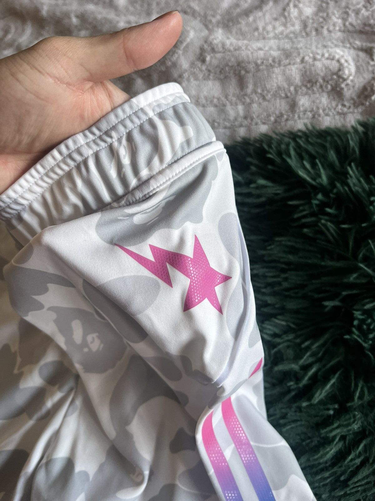 Adidas × Bape Adidas x BAPE Soccer Shorts White Size XS Size US 28 / EU 44 - 6 Thumbnail