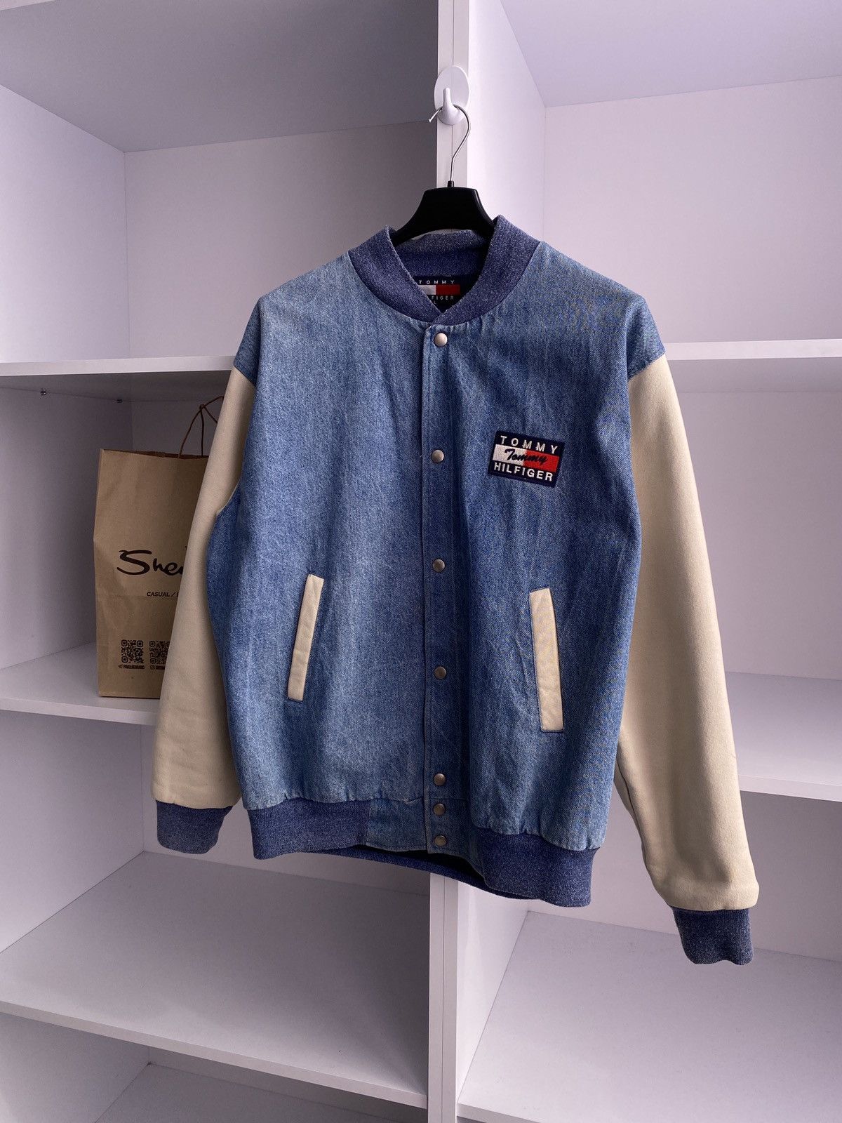 Tommy Hilfiger × Vintage Vintage Tommy Hilfiger Jeans Coat Jacket Size US L / EU 52-54 / 3 - 3 Thumbnail