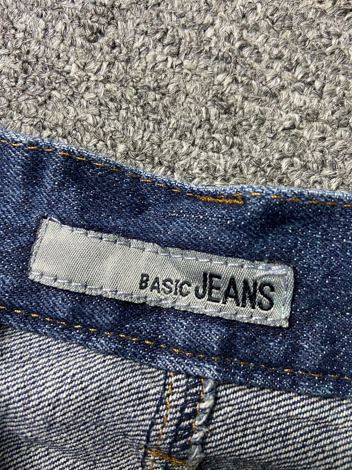 Japanese Brand × Seditionaries × Vintage BASIC JEANS Brand Distressed Selvedge Denim (131) Size US 36 / EU 52 - 4 Thumbnail