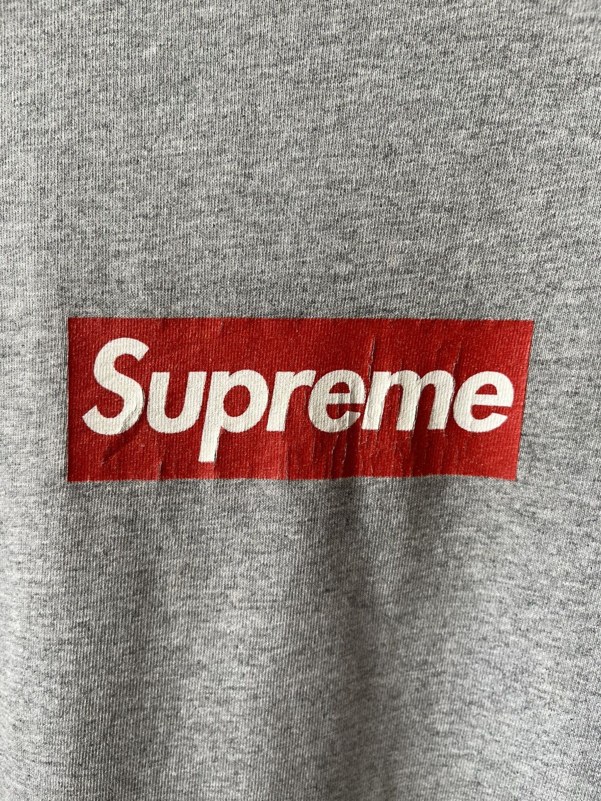Supreme Supreme Grey Box Logo Tee Size US XL / EU 56 / 4 - 5 Thumbnail