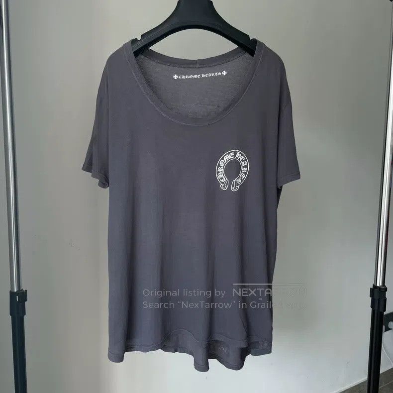Chrome Hearts CHROME HEARTS Size L Grey horseshoe T-bar short sleeve Size US L / EU 52-54 / 3 - 1 Thumbnail
