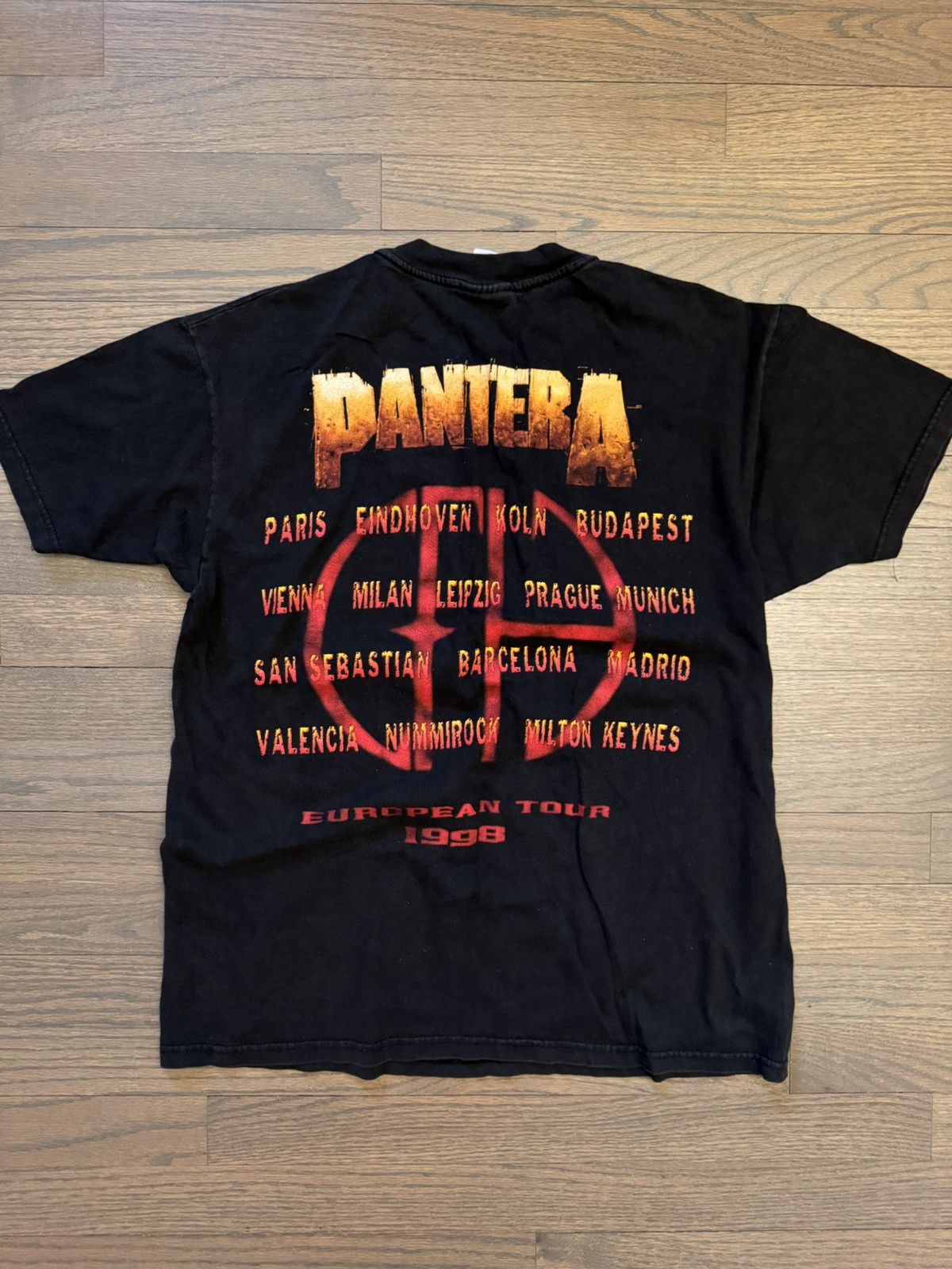 Band Tees Vintage Pantera European Tour 1998 Snake T-Shirt Size US M / EU 48-50 / 2 - 3 Thumbnail