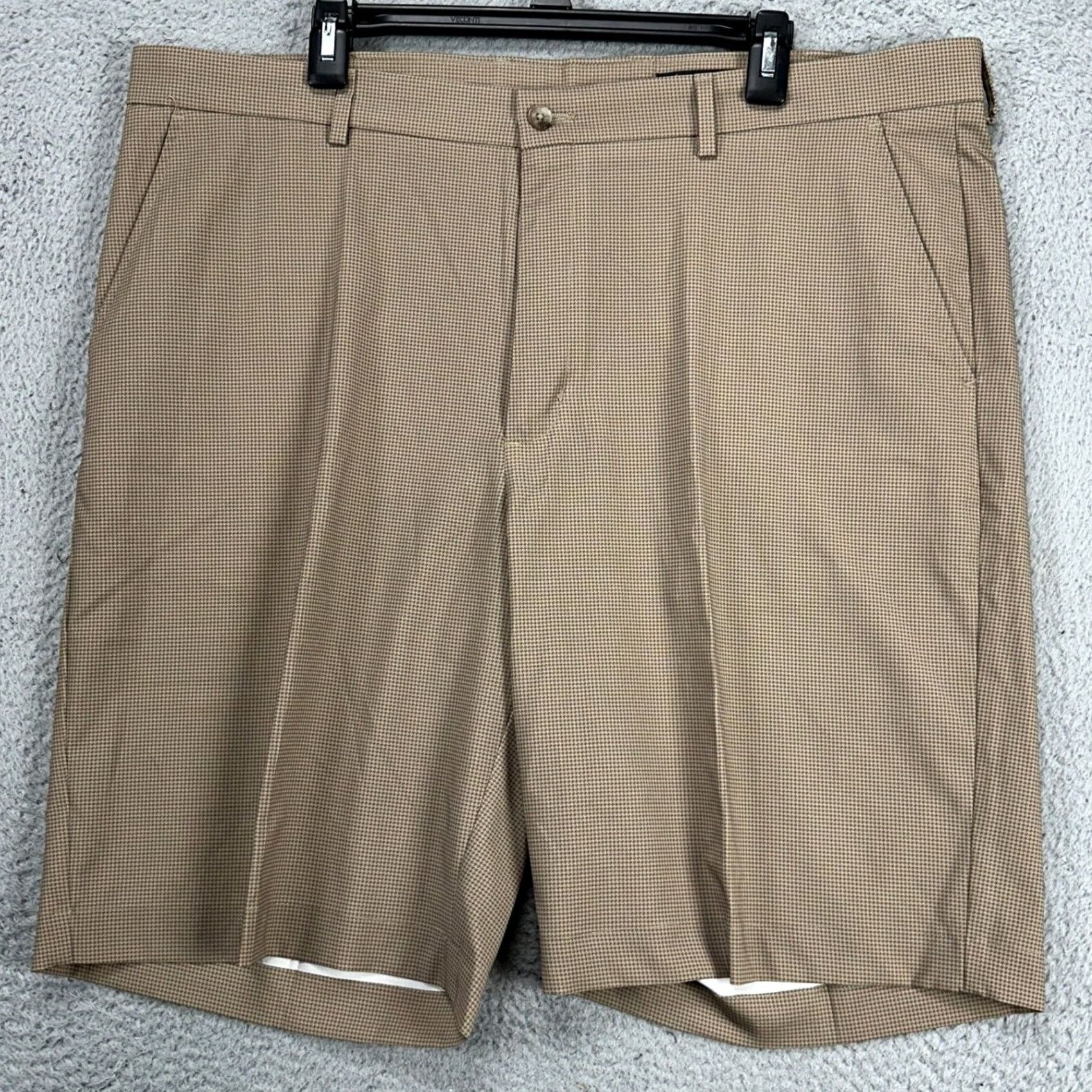 Vintage Greg Norman Mens Chino Golf Shorts 40 Brown Houndstooth Performance Stretch Logo Size US 40 / EU 56 - 2 Thumbnail