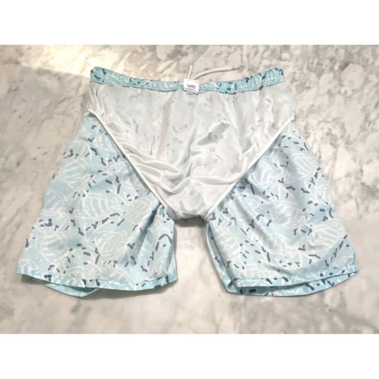 Vineyard Vines Vineyard Vines Swim Trunks Shorts Men XL Blue White Lined Bathing Suit Fish Size US 36 / EU 52 - 6 Thumbnail