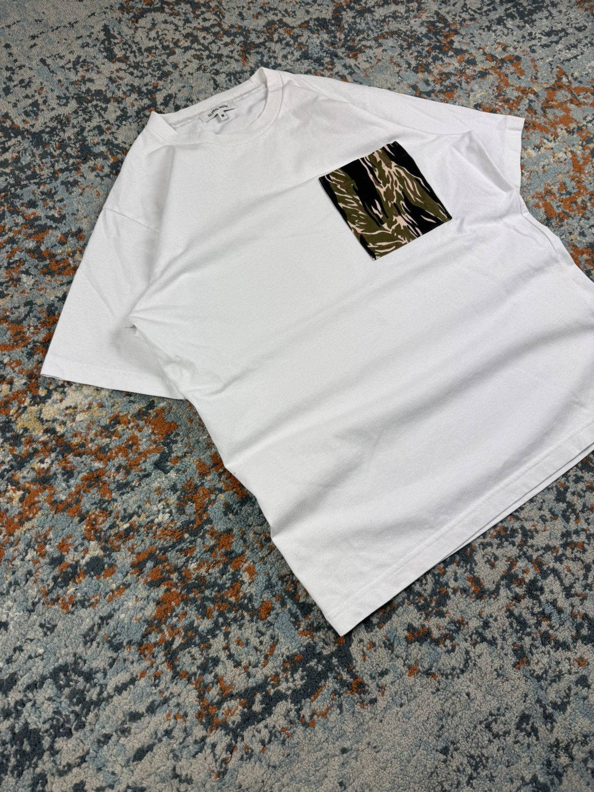 Global Work Global Work camo print pocket tee essential basic workwear Size US M / EU 48-50 / 2 - 2 Thumbnail