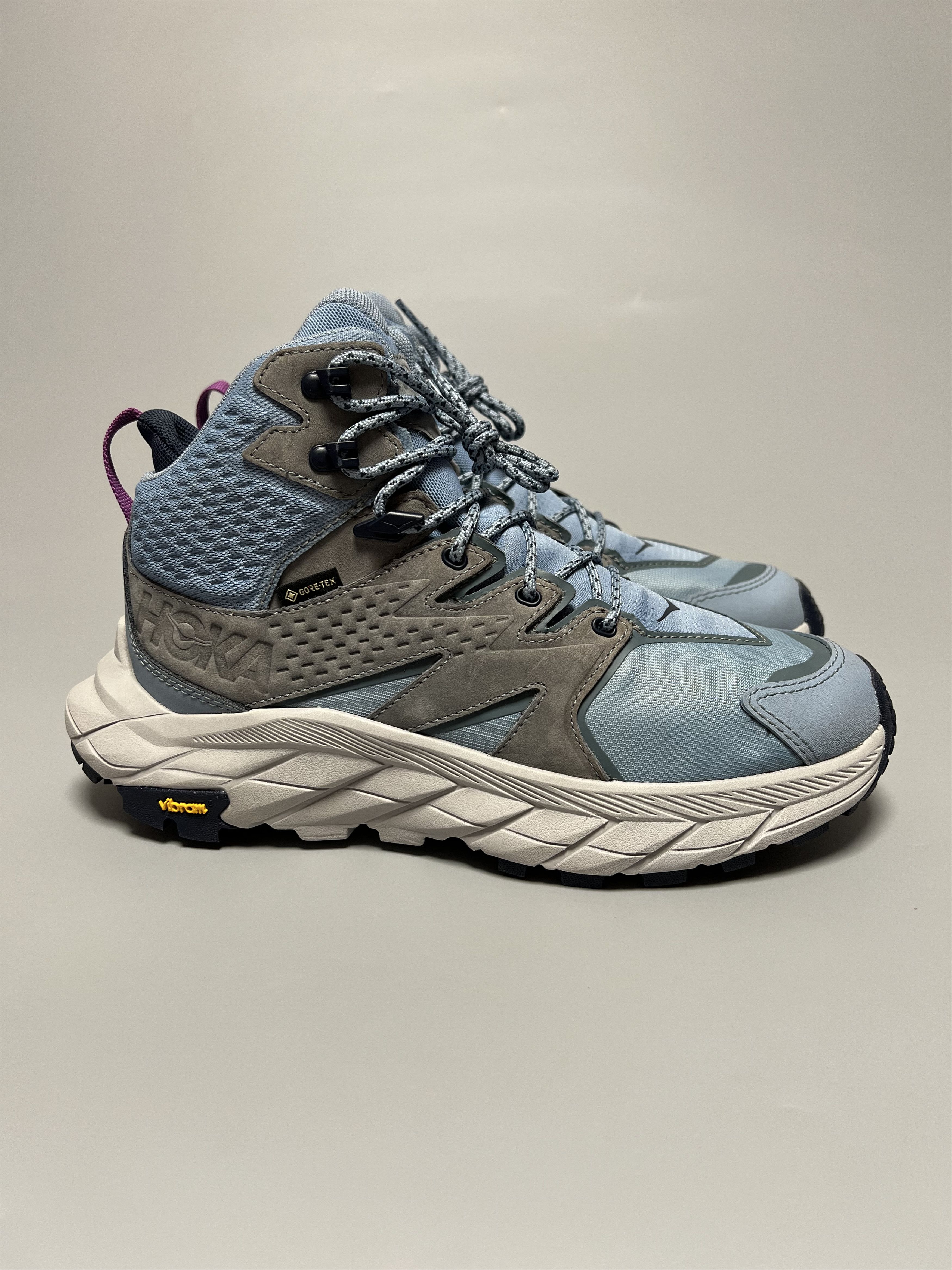 Hoka 7B Hoka One One Anacapa Mid GTX Hiking Shoes 1119372-MSHM Size US 7 / IT 37 - 1 Thumbnail