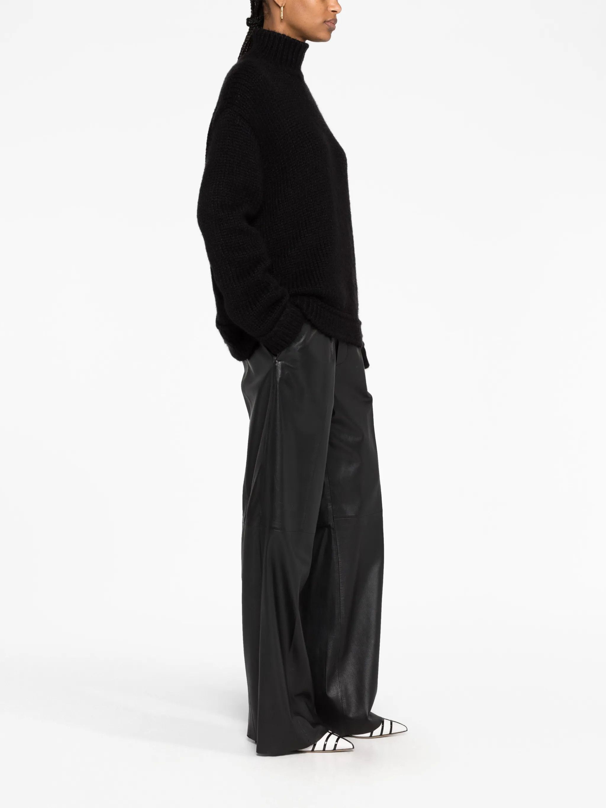 Tom Ford o1w1db10225 MAK1257 Roll-neck Sweater in Black Size XXS / US 00 / IT 34 - 4 Thumbnail