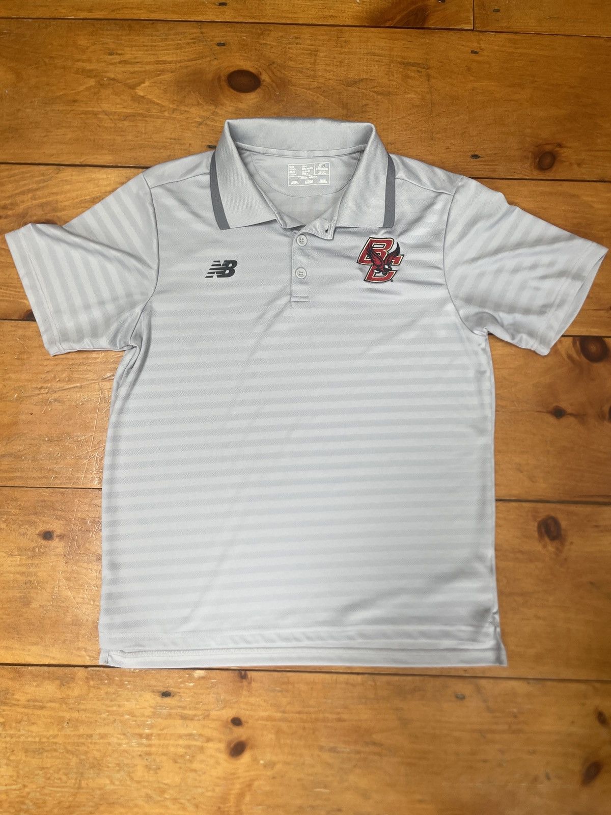 New Balance Boston College / BC Polo shirt size medium grey Size US M / EU 48-50 / 2 - 1 Thumbnail