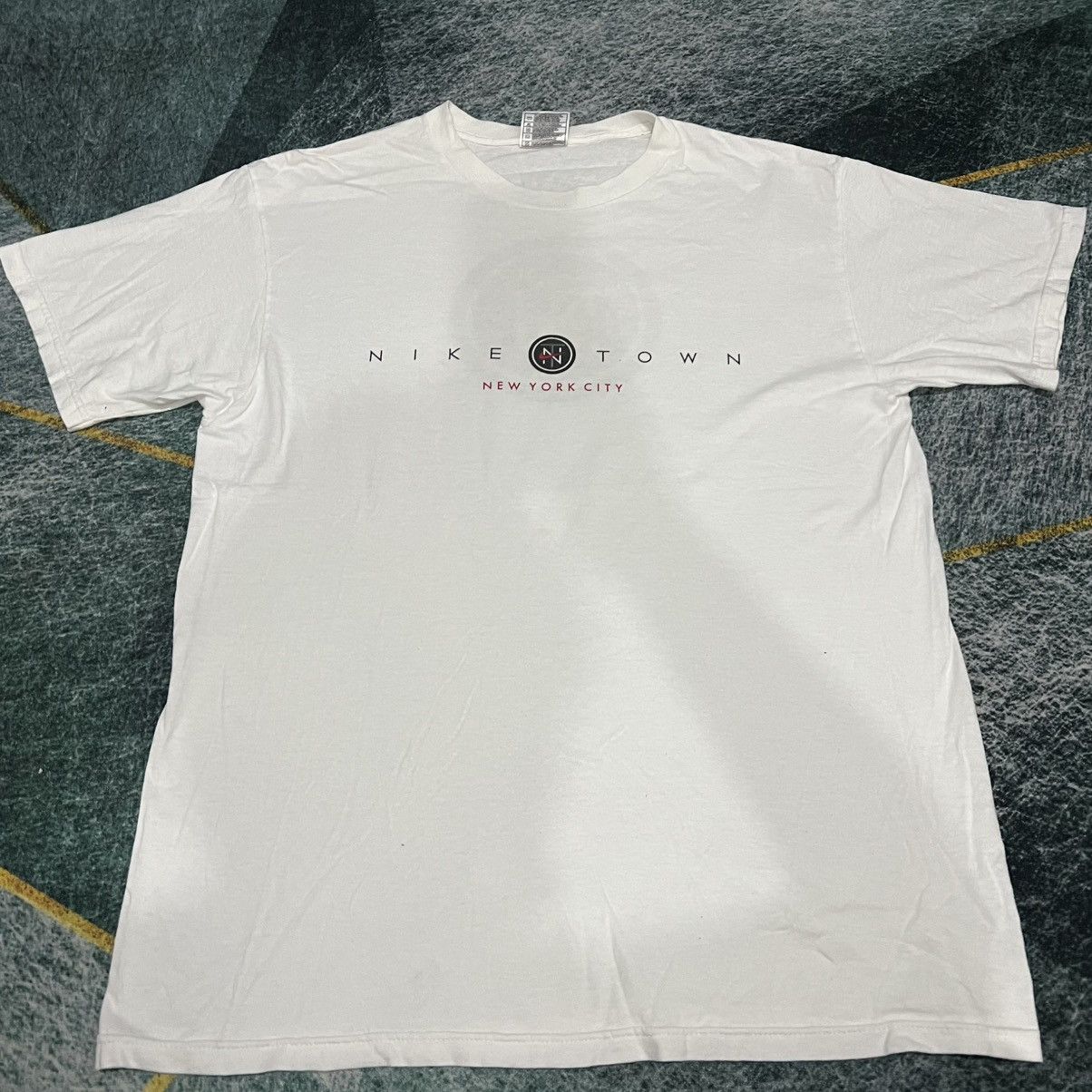 Nike × Vintage vintage niketown Size US M / EU 48-50 / 2 - 1 Thumbnail
