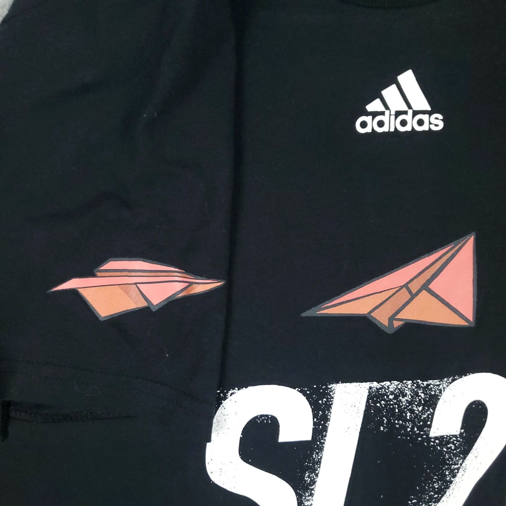 Adidas Adidas Paper Airplane Black Graphic Amplifier T-Shirt Adult Mens Size Small Shirt Black 90s Sports Crew Neck Short Sleeve Cotton Logo Size US S / EU 44-46 / 1 - 3 Thumbnail