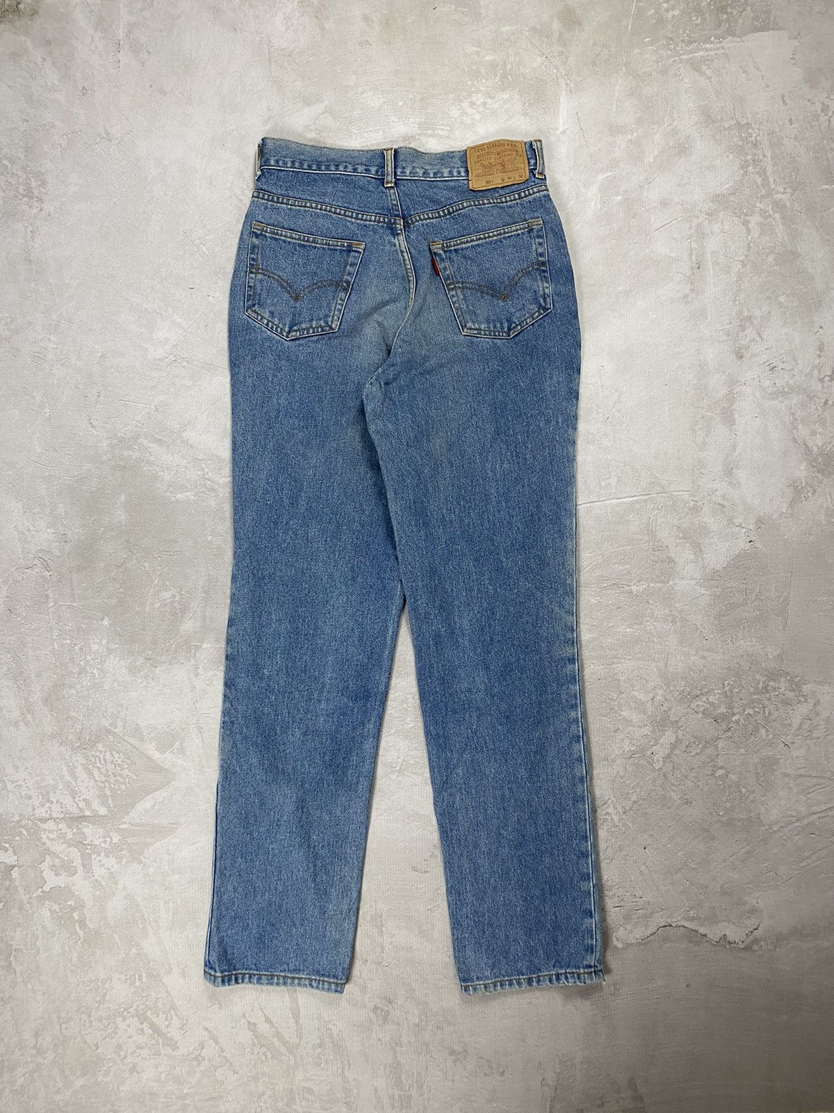 Image of Vintage Levis 501 Jeans Made In Usa in Blue, Men's (Size 30)