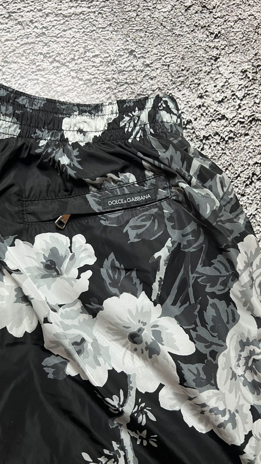 Dolce & Gabbana RRP 625$ Dolce $ Gabbana floral swimwear shorts Size US 32 / EU 48 - 4 Thumbnail