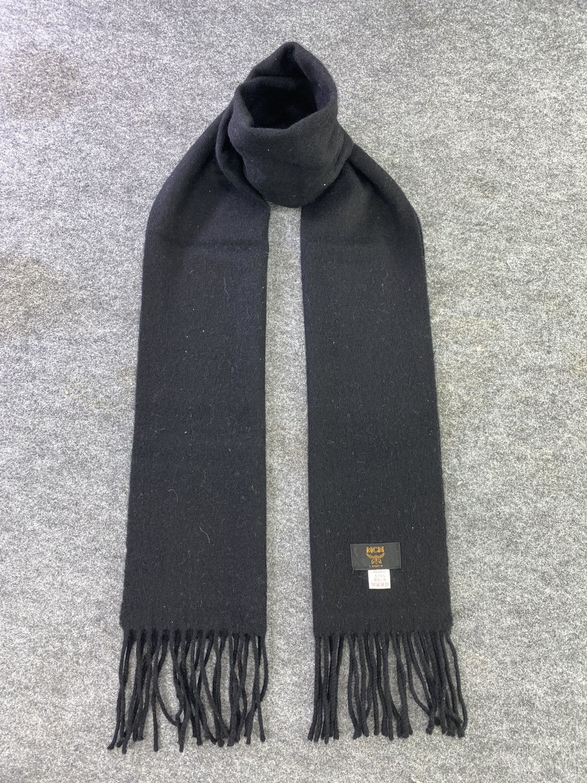 MCM Scarf / Muffler / Neckwear - T576