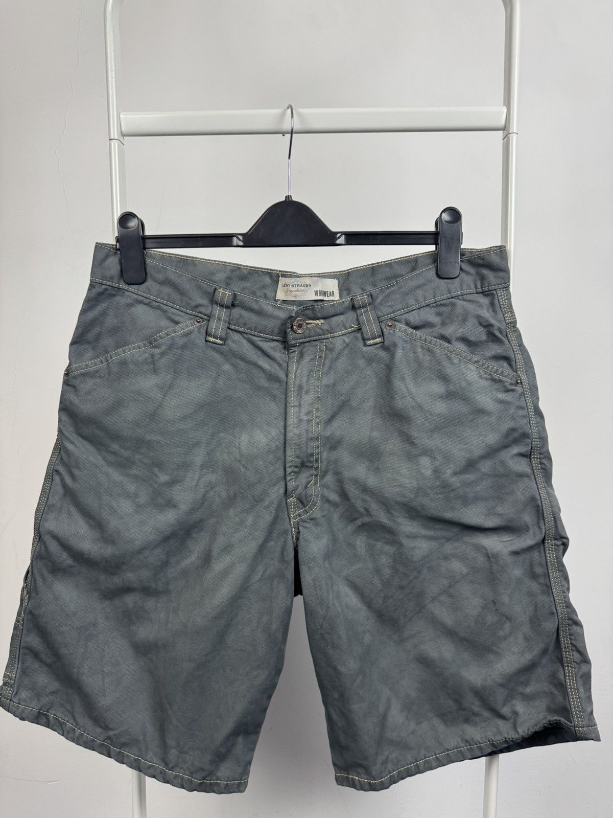 Levi's Vintage Levi’s Signature Workwear Tie Dye Shorts Size US 34 / EU 50 - 1 Thumbnail