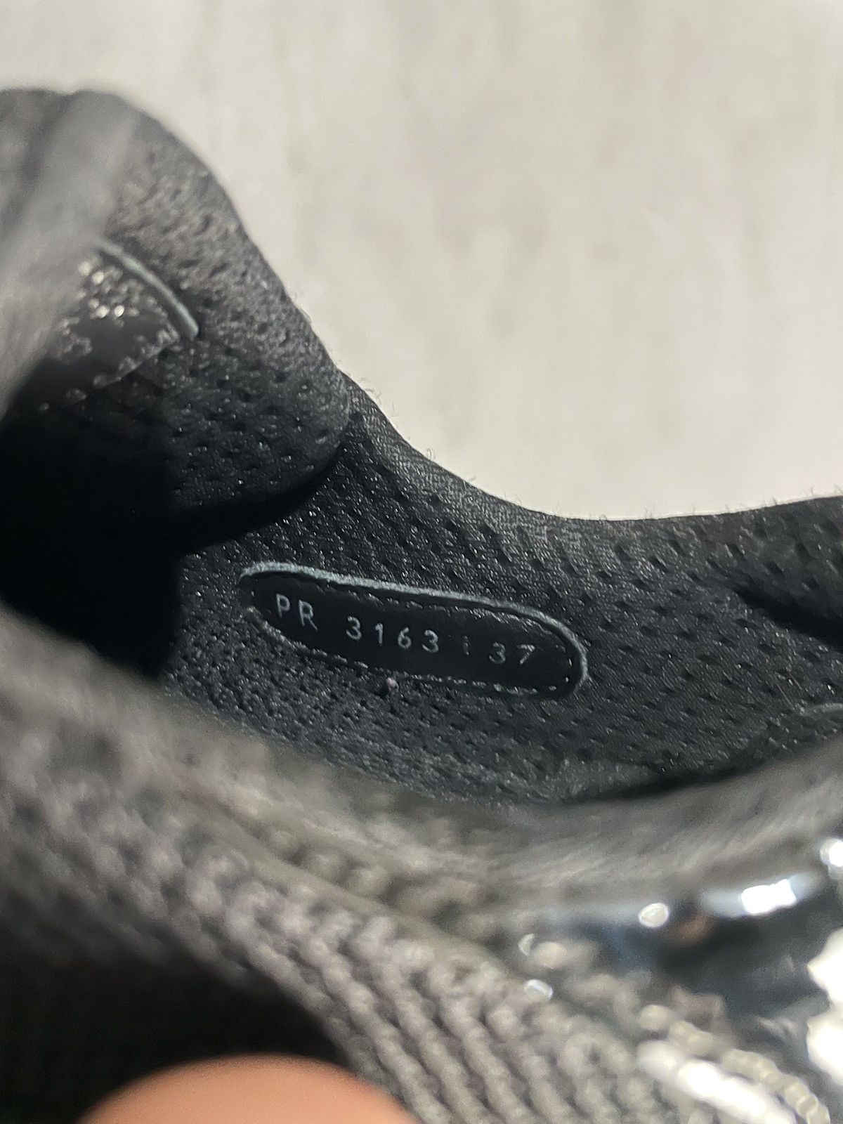 Prada Prada America’s Cup Size US 7 / IT 37 - 14 Thumbnail
