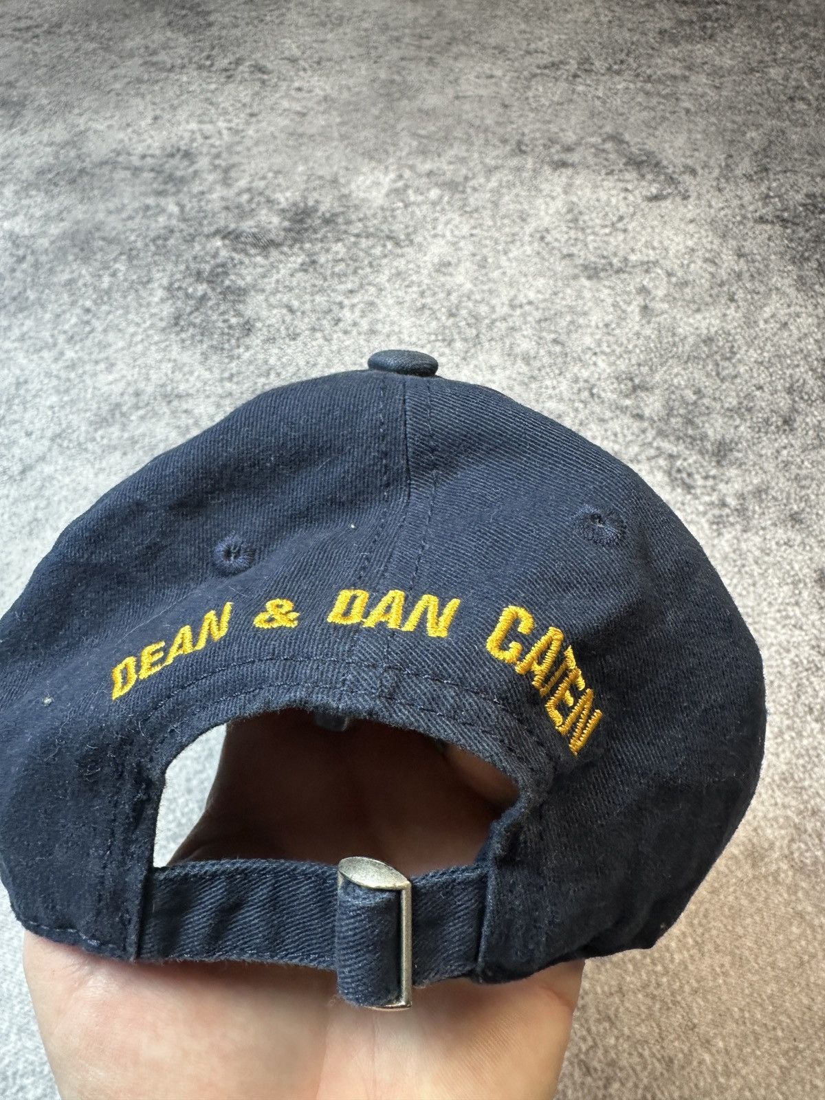 Dsquared2 Vintage Dsquared2 Cap Logo Rare Streetwear USA Casual Style Size ONE SIZE - 2 Thumbnail