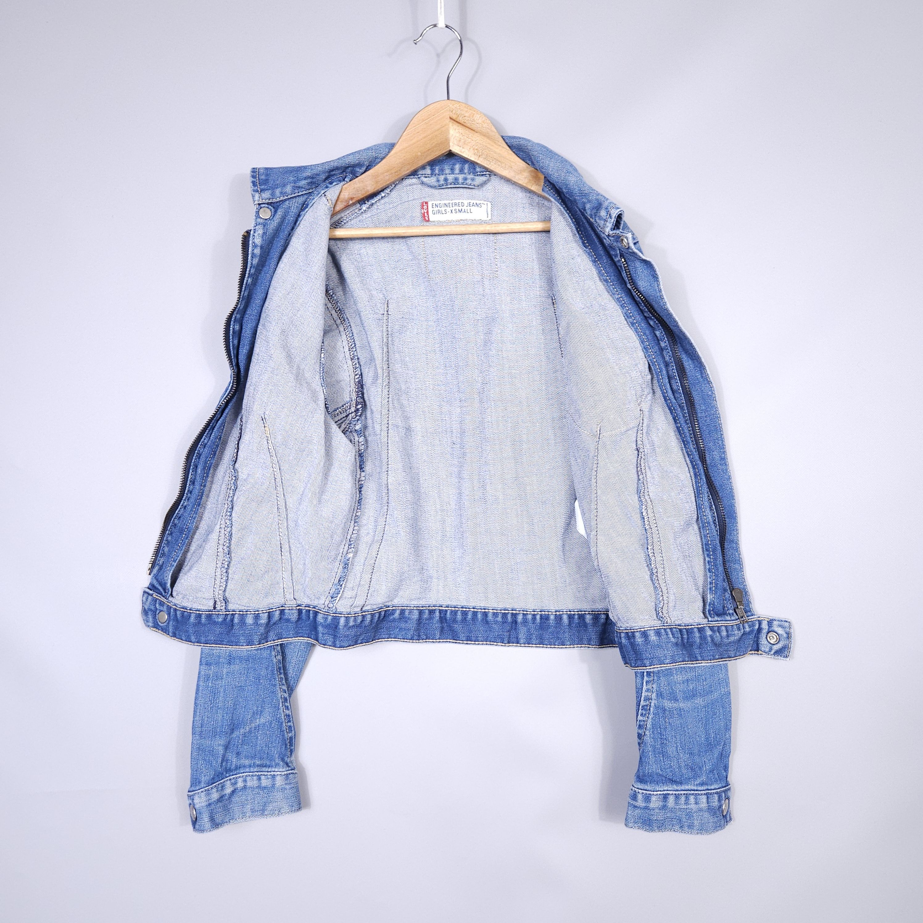 Levi's Vintage Levis Engineered Jeans Jacket Womens size XS Size XS / US 0-2 / IT 36-38 - 4 Thumbnail