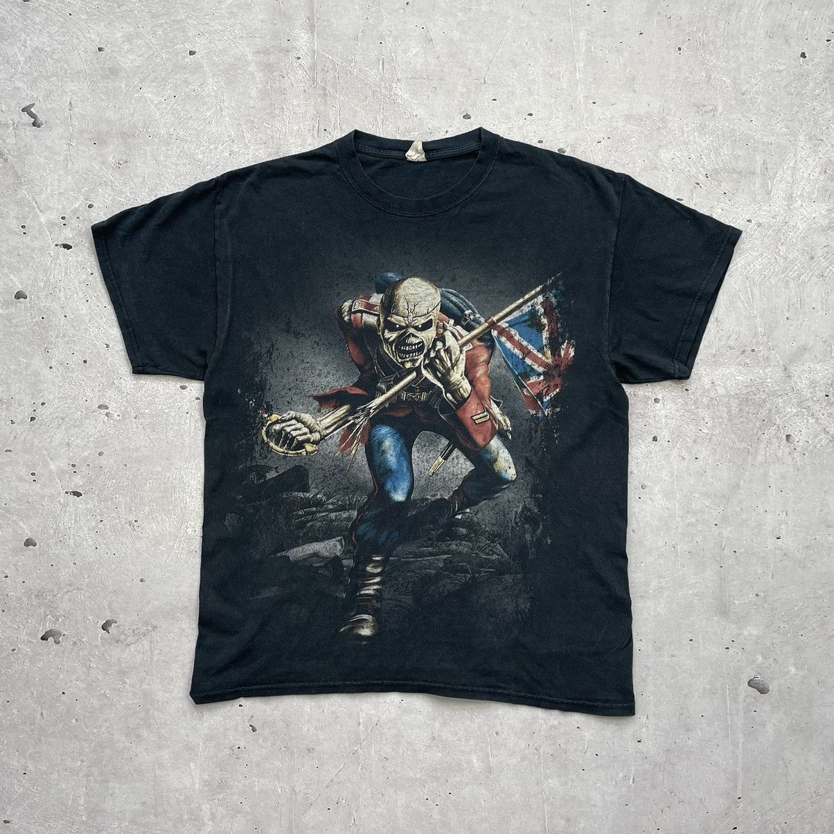 Iron Maiden × Vintage Vintage Iron Maiden T-Shirt The Trooper 2010 Band Rock Y2K Size US L / EU 52-54 / 3 - 3 Thumbnail