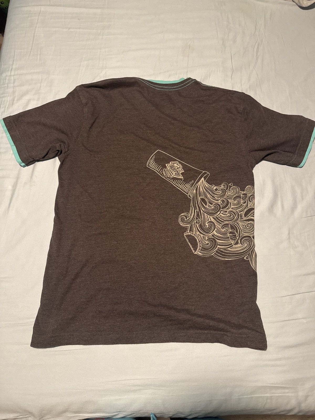 Vintage Taco Bell Baja Blast Tee Size US M / EU 48-50 / 2 - 2 Thumbnail