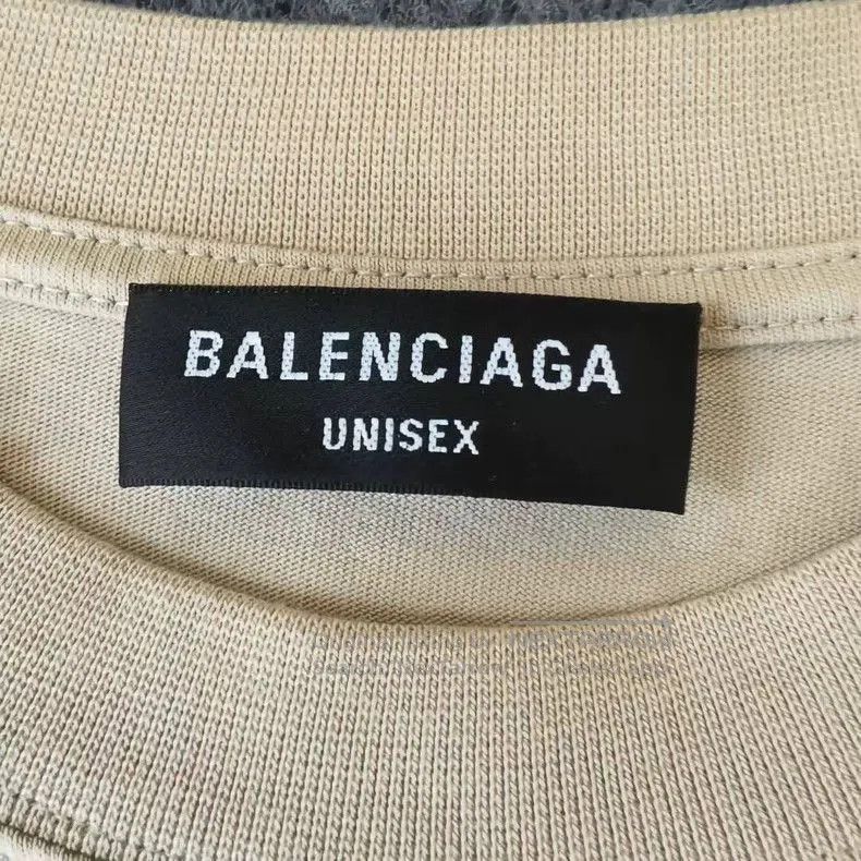 Balenciaga Balenciaga Beige Logo Embroidered Short-Sleeve T-Shirt. Size US S / EU 44-46 / 1 - 3 Thumbnail