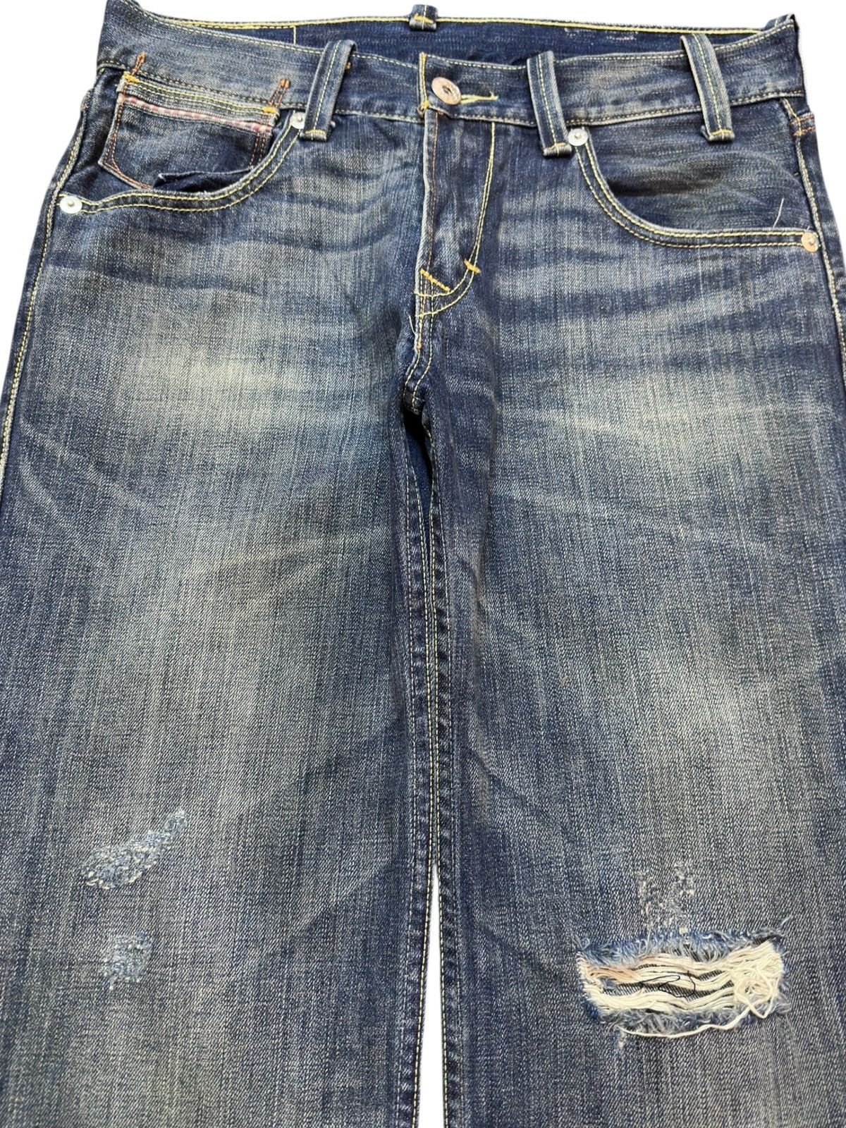 Levi's Vintage Clothing Vintage Levi’s 504 Baggy Straight Whiskers Distressed Denim Size US 33 - 2 Thumbnail