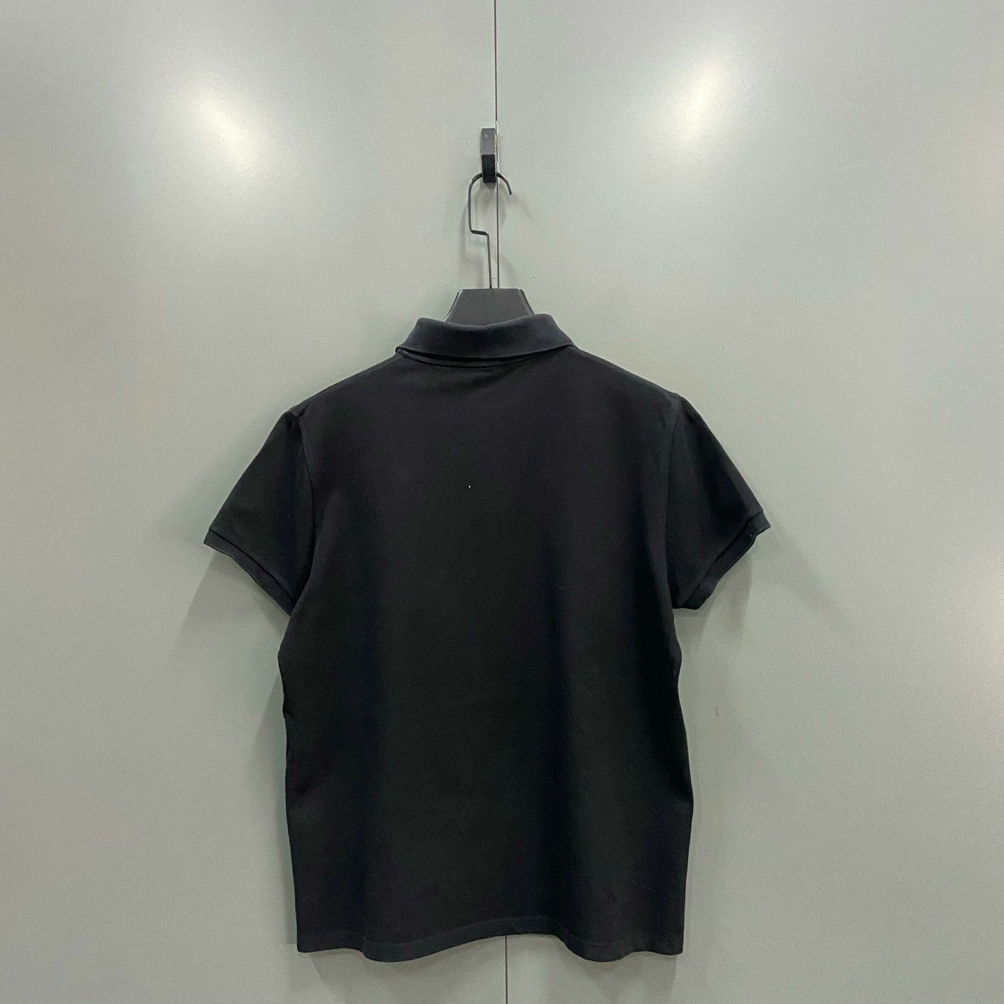 Saint Laurent Paris Saint Laurent Chest Logo Embroidered Tee Size US XL / EU 56 / 4 - 2 Thumbnail