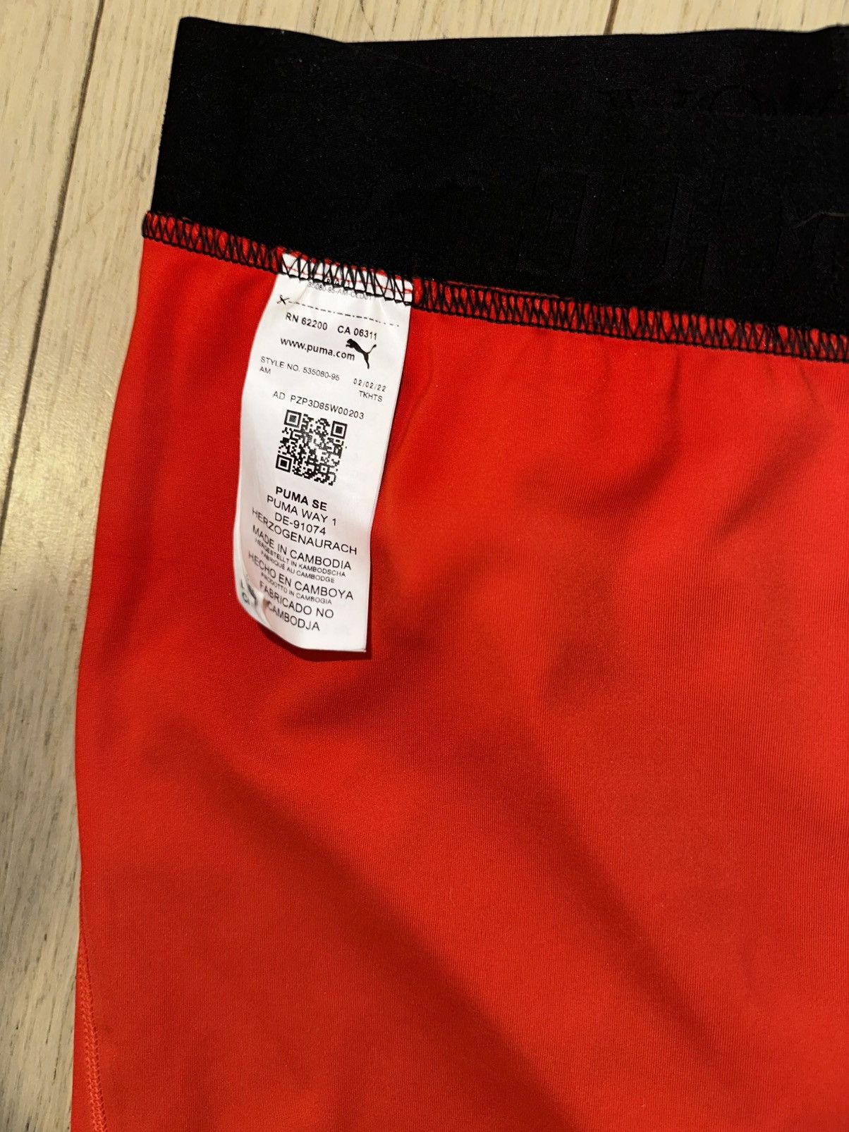 Puma PUMA X VOGUE TIGHT SHORTS Size 30" / US 8 / IT 44 - 5 Thumbnail