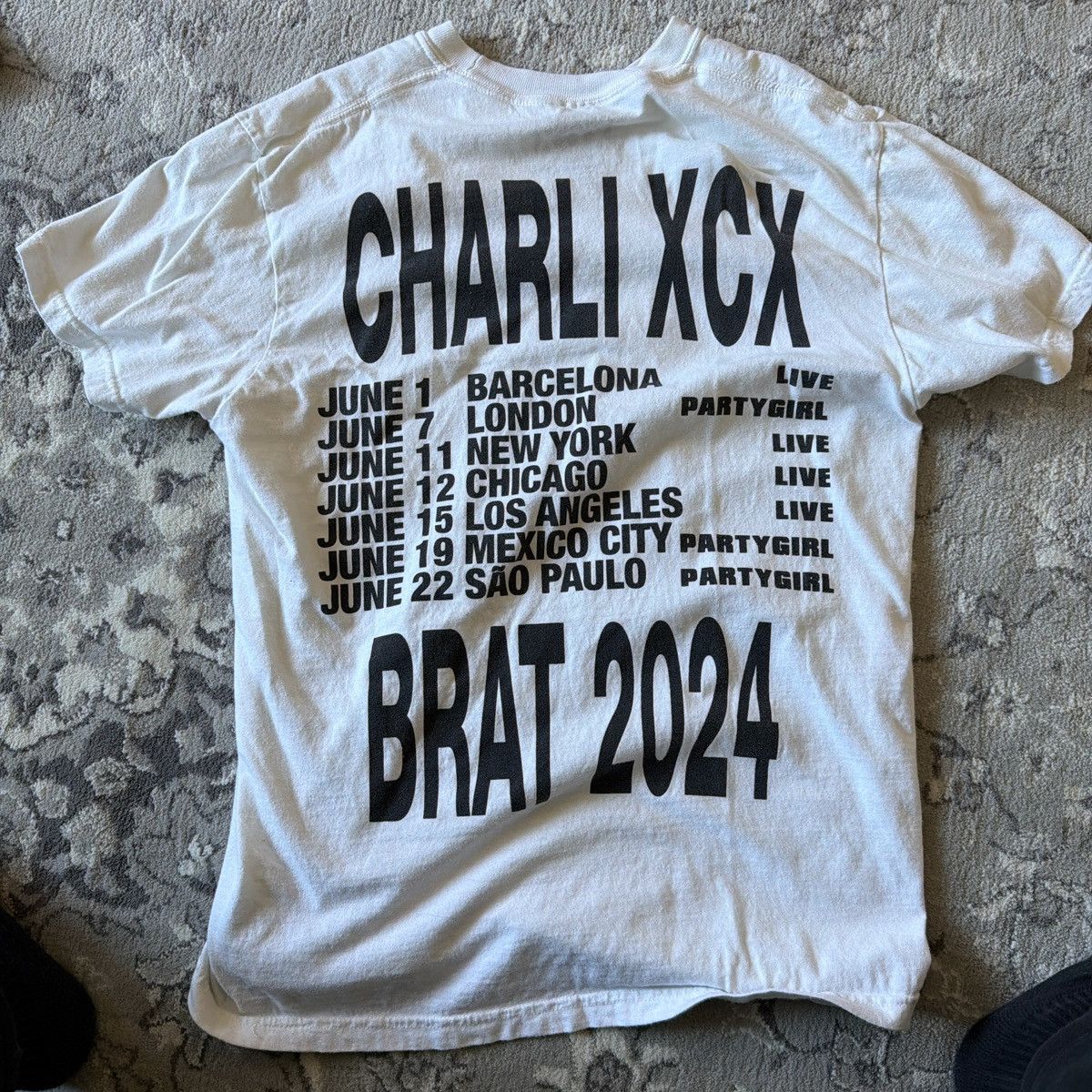 Other Charli XCX brat tour shirt Size US M / EU 48-50 / 2 - 1 Thumbnail