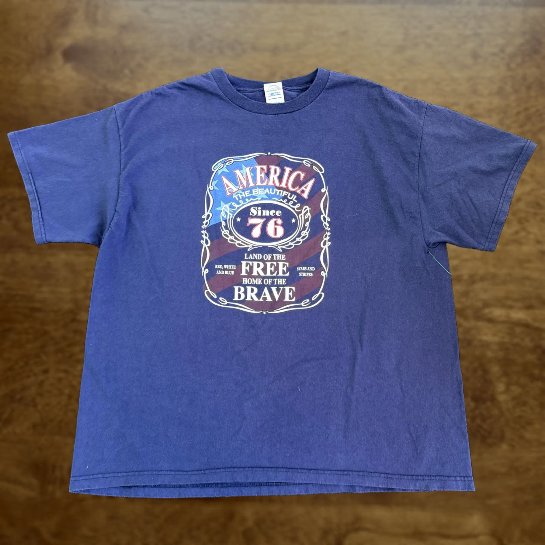 Vintage Delta Pro Weight Shirt Mens XL Blue USA Graphic T-Shirt Patriotic America The Beautiful 76 Land Of The Free Womens? Mens Size US XL / EU 56 / 4 - 1 Thumbnail