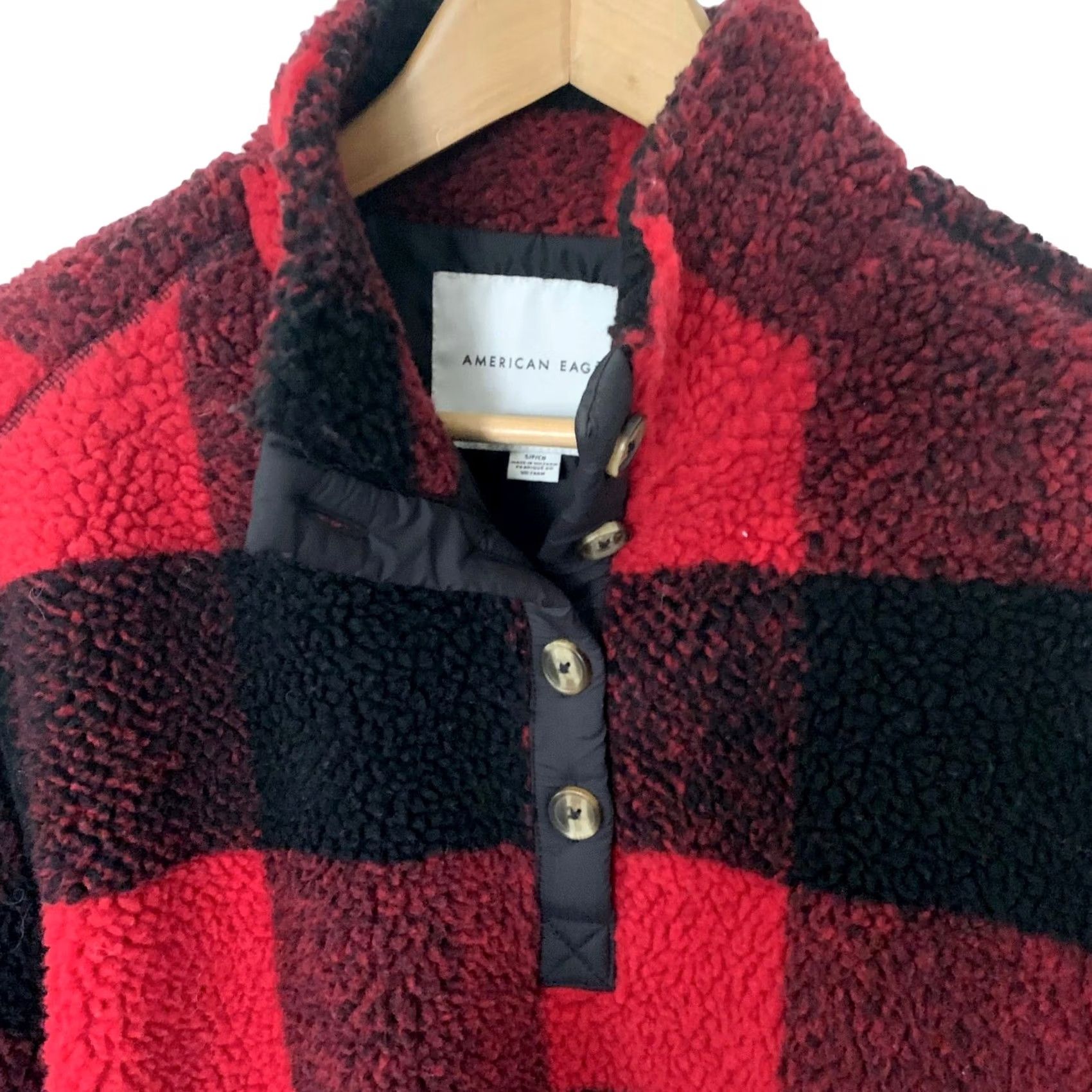 American Eagle Outfitters American Eagle Womens Red Sherpa Fleece Pullover Sweatshirt Relaxed Sz Small Buffalo Plaid Button Size S / US 4 / IT 40 - 3 Thumbnail