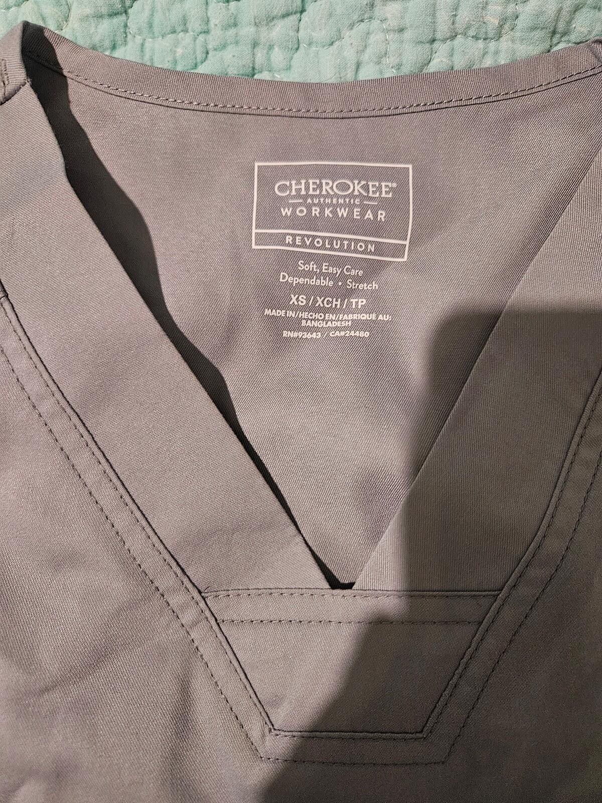 Cherokee Cherokee unisex gray scrub set Size ONE SIZE - 7 Thumbnail
