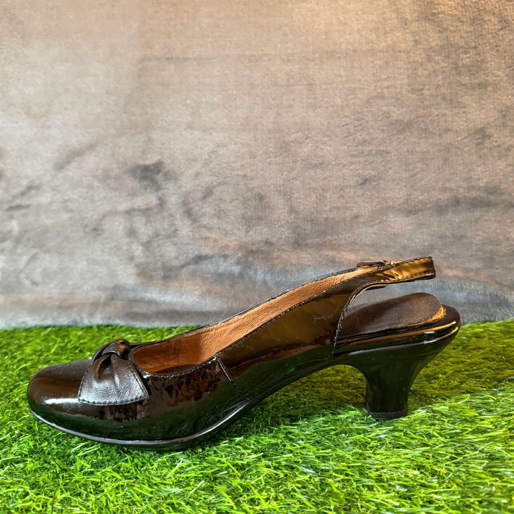 Vintage Sofft Black Patent Leather Slingback Pumps Kitten Heel Dress Shoes Womens 7 M Size M / US 6-8 / IT 42-44 - 5 Thumbnail