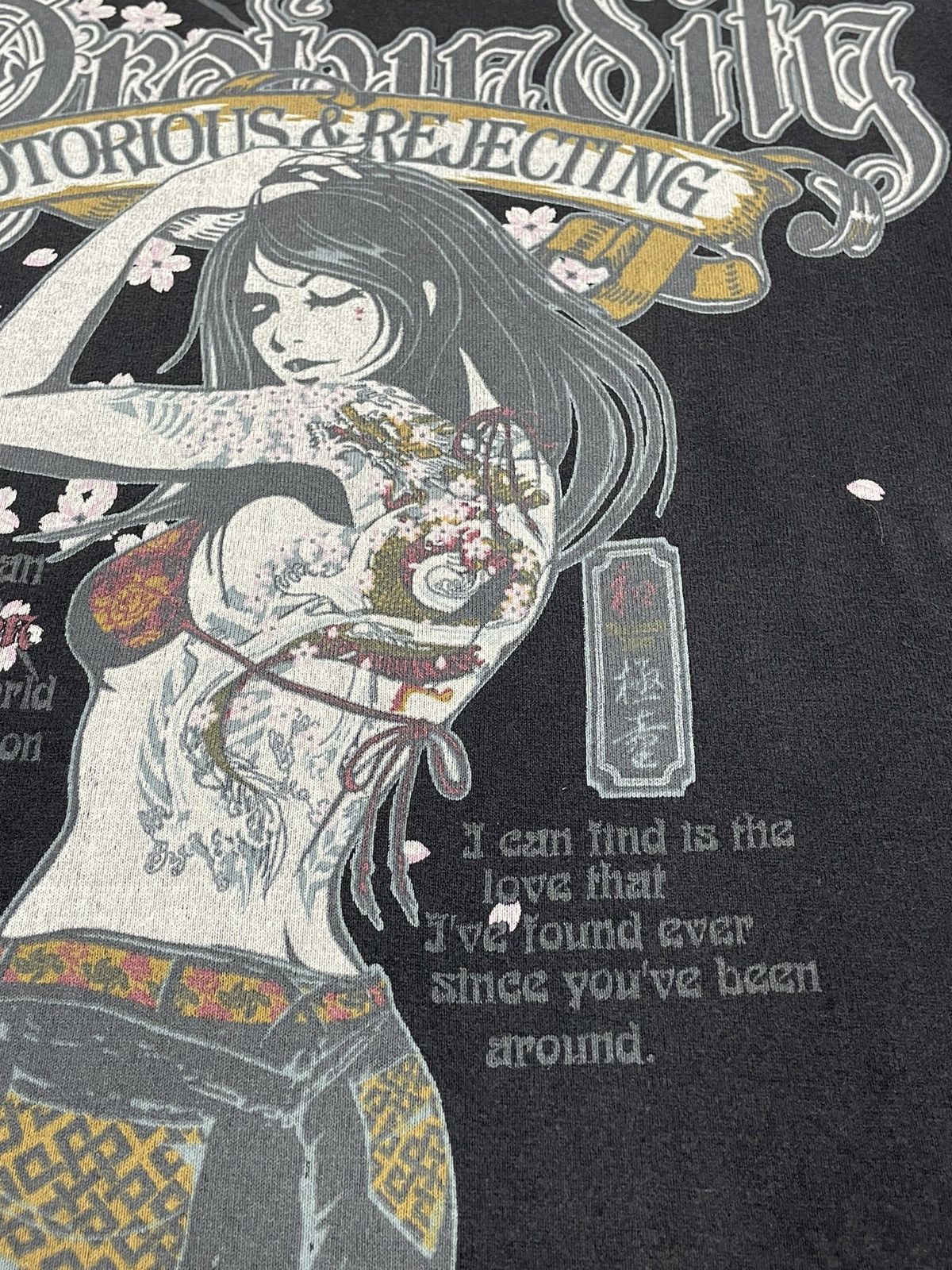 Bullet Noise Notorious & Rejecting Yakuza Girl Love Poem Japan Culture Size US XL / EU 56 / 4 - 11 Thumbnail