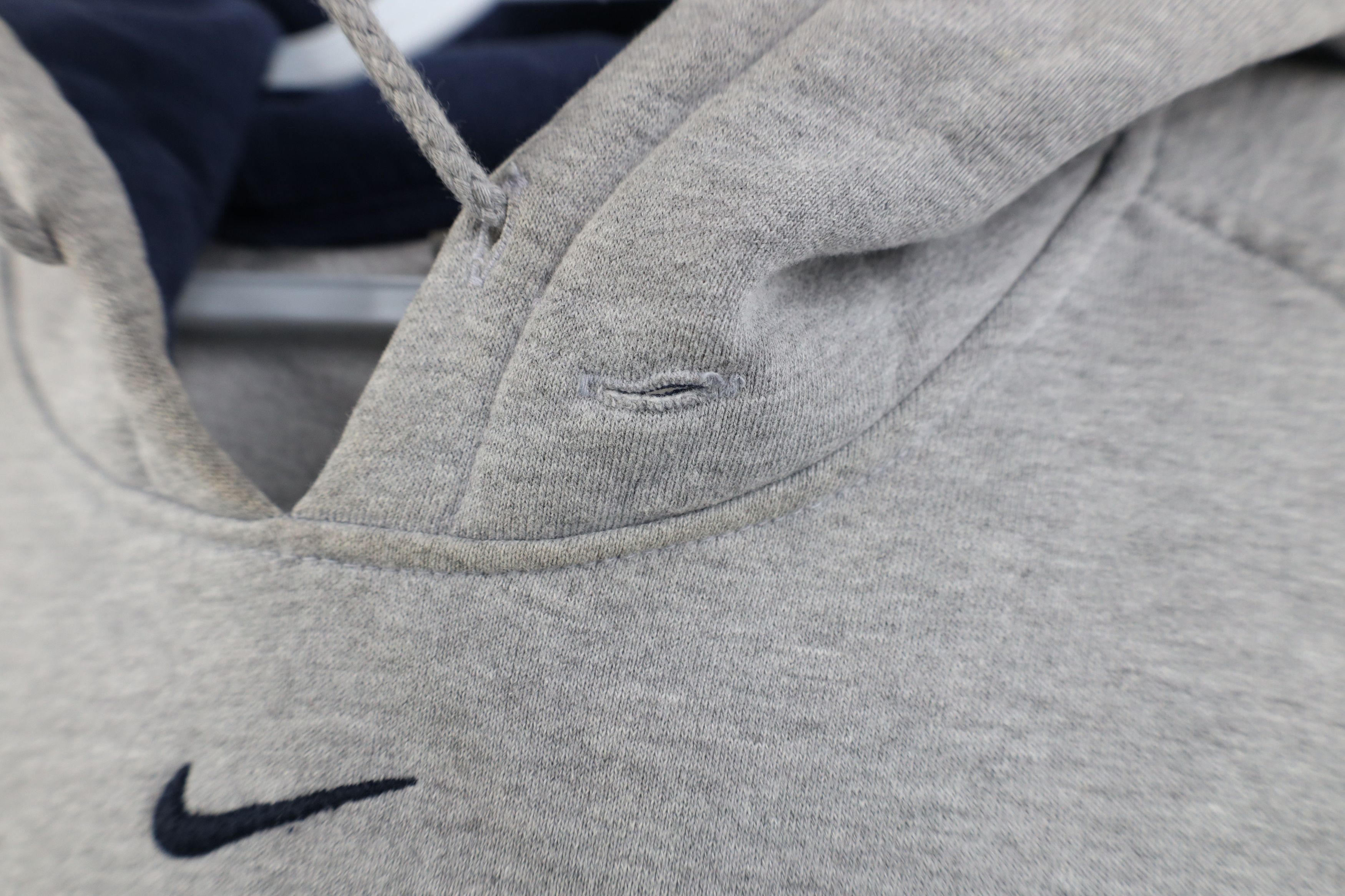 Nike Vintage Nike Center Swoosh University of Michigan Hoodie Size US M / EU 48-50 / 2 - 6 Thumbnail