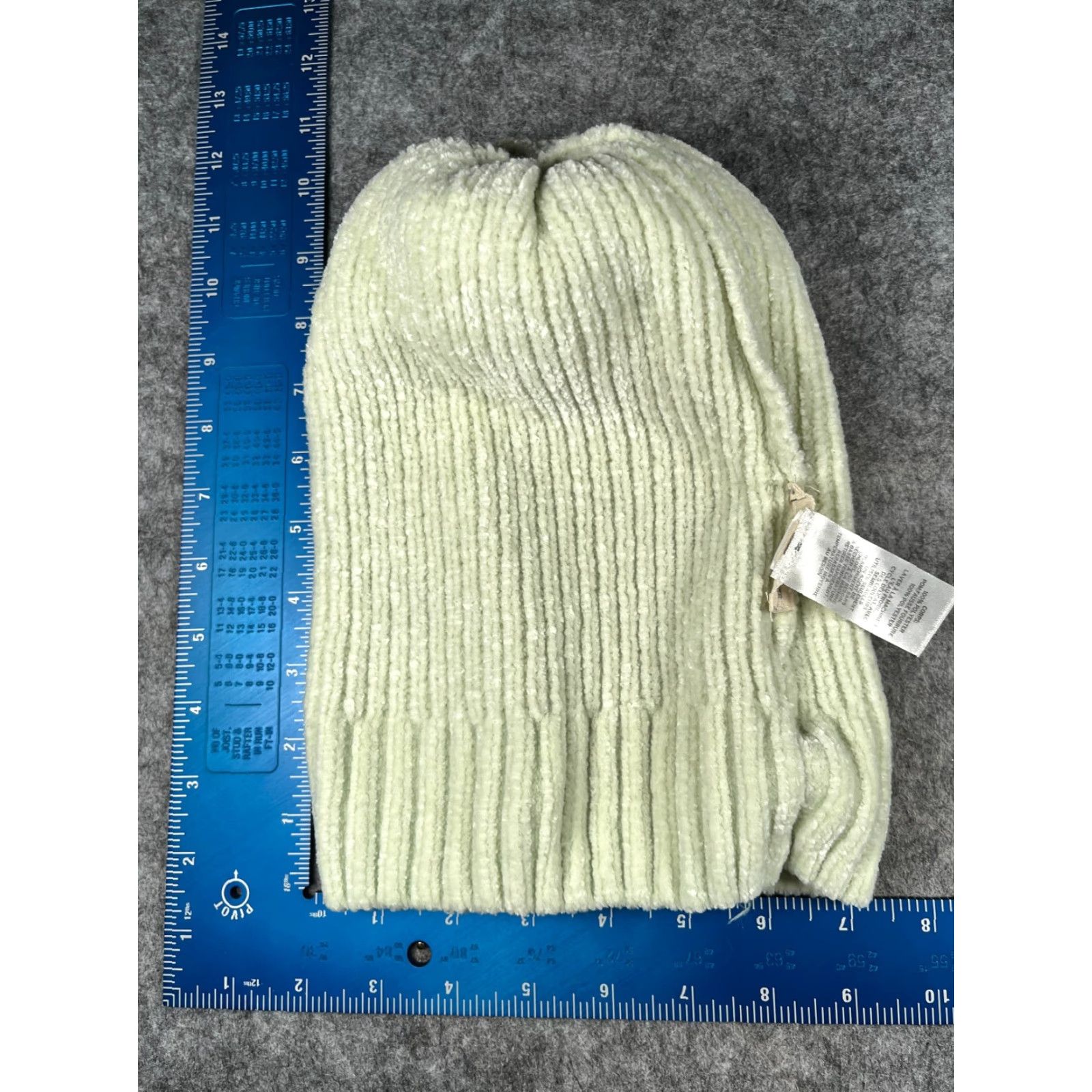 Vintage Tucker Tate Beanie Toque Women One Size Green Knit 100% Polyester Snow Ski Pom Knit Hat Womens Beanie Size ONE SIZE - 6 Thumbnail