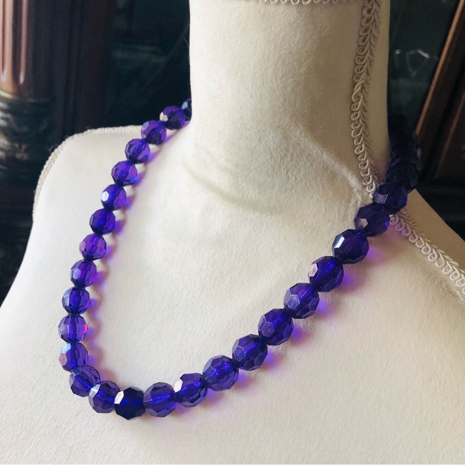 Jewelry Garold C Miller chunky faceted purple beaded necklace NWT Size ONE SIZE - 4 Thumbnail