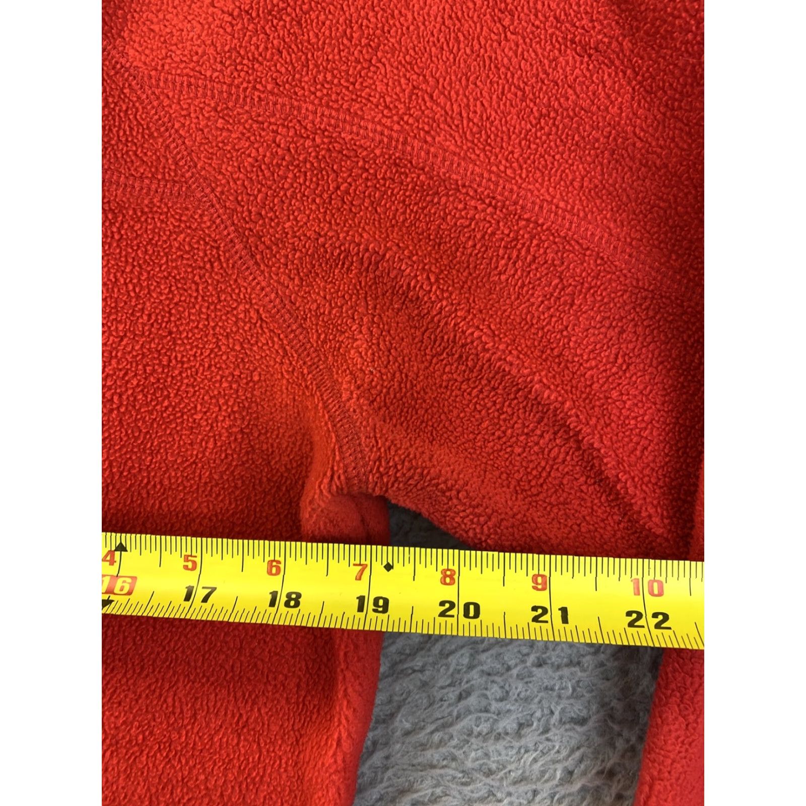 Vintage Columbia Fleece Jacket Womens L Red Full Zip Sweatshirt Zip Pockets / 77-12 Size L / US 10 / IT 46 - 5 Thumbnail