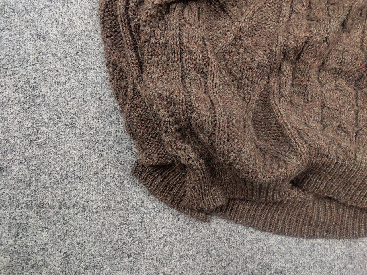 Vintage 80's Peregrine cable fisherman Sweater Wool England