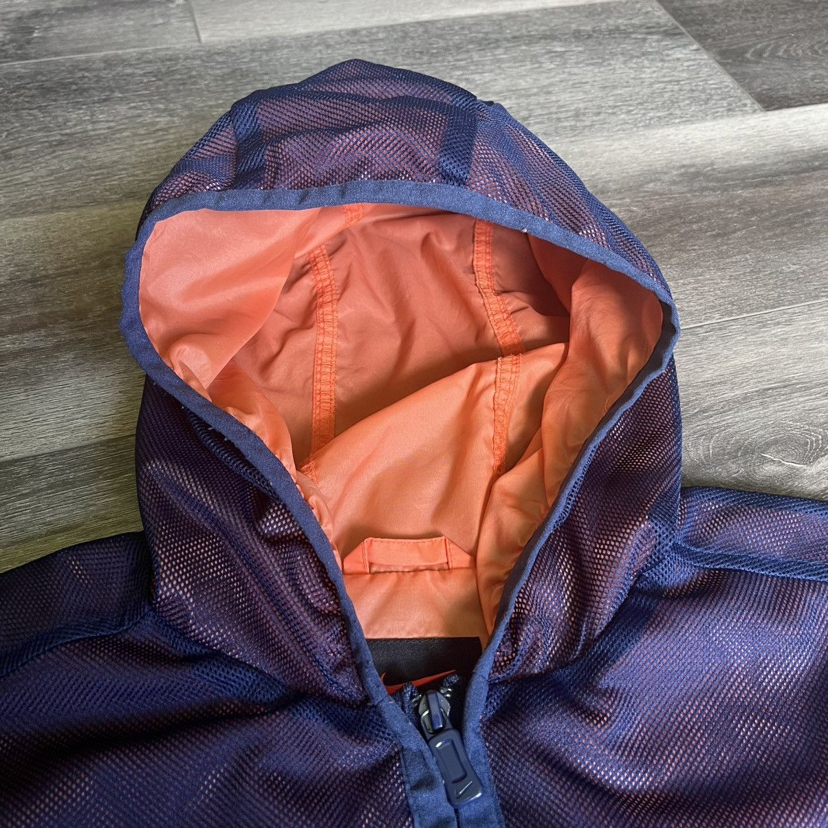 Nike Vintage 1990s Nike Mesh Windbreaker Zip Up Hooded Jacket Size US L / EU 52-54 / 3 - 6 Thumbnail