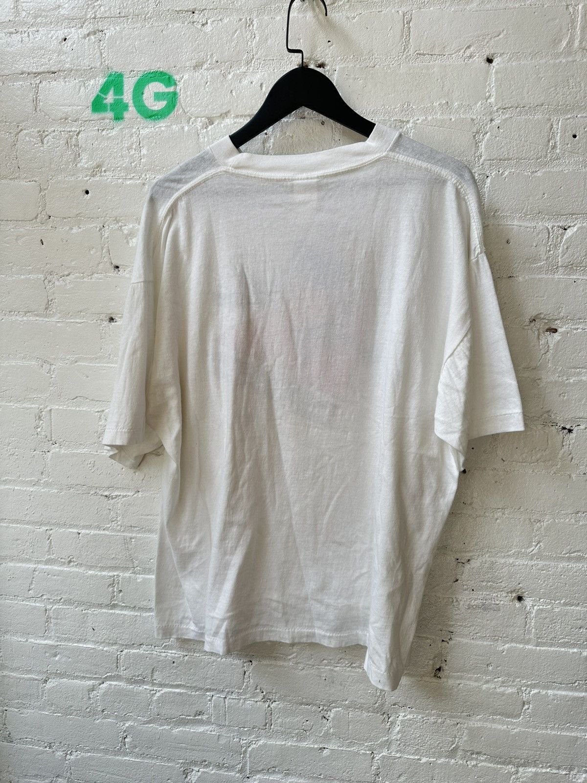 Vintage VINTAGE STRIP CLUB AT JFK WHITE T Size US XL / EU 56 / 4 - 3 Thumbnail