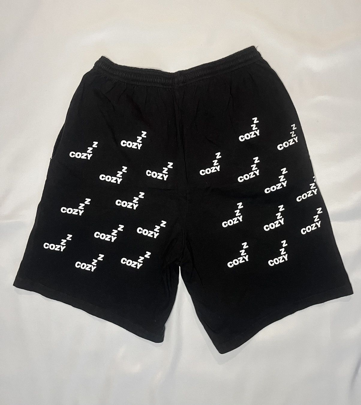 Vintage Cozy Studios Puff Print Shorts Size US 32 / EU 48 - 2 Thumbnail