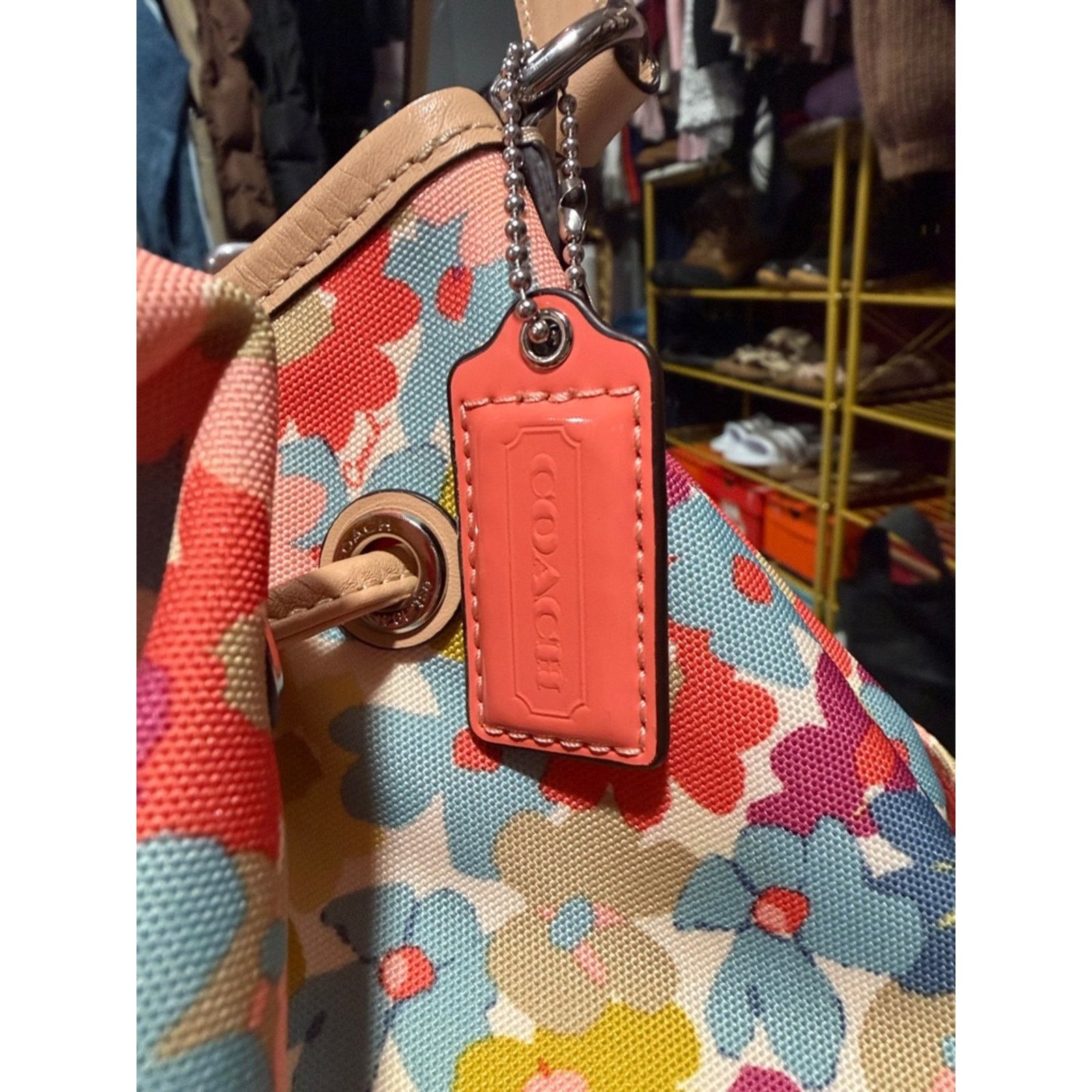 Coach 🌸 RARE VINTAGE Coach Peyton Floral Drawstring Bucket Bag Size ONE SIZE - 14 Thumbnail