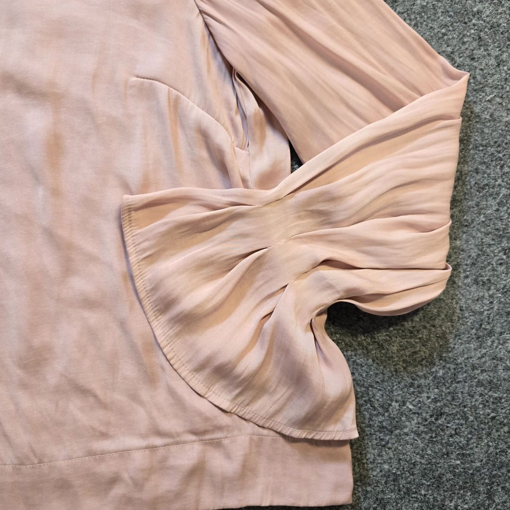 Vintage Adyson Parker Top Womens Large Pink Satin V-Neck Flare Sleeve Blouse Shirt Office Career Size L / US 10 / IT 46 - 4 Thumbnail