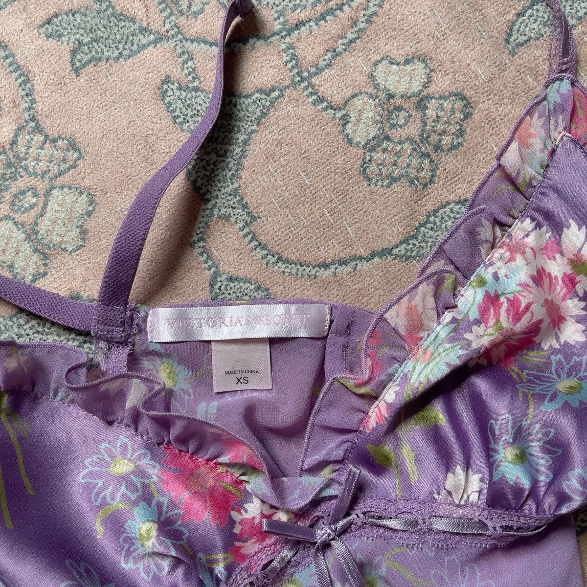 Victoria's Secret Victoria’s Secret Floral Chiffon Mini Slip Dress (XS) Size XS / US 0-2 / IT 36-38 - 10 Thumbnail