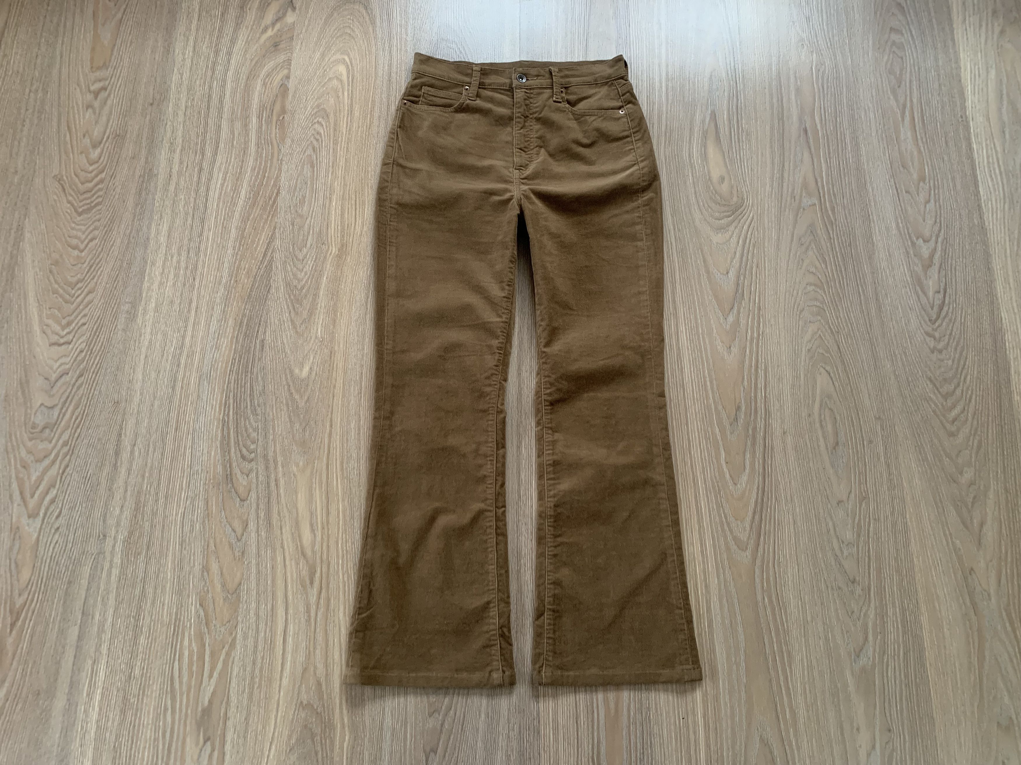 Uniqlo Uniqlo Velvet Corduroy Brown Pants Size 26" / US 2 / IT 38 - 1 Thumbnail
