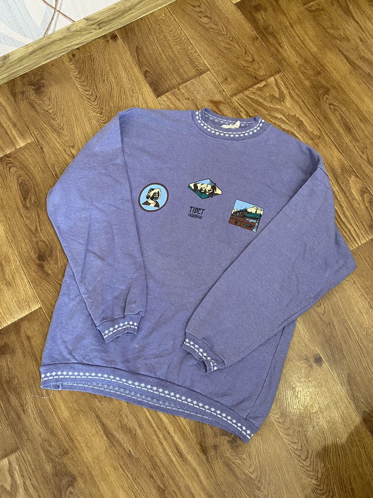 image of Vintage Tibet Capitol Hills Sweatshirt in Purple, Men's (Size XL)