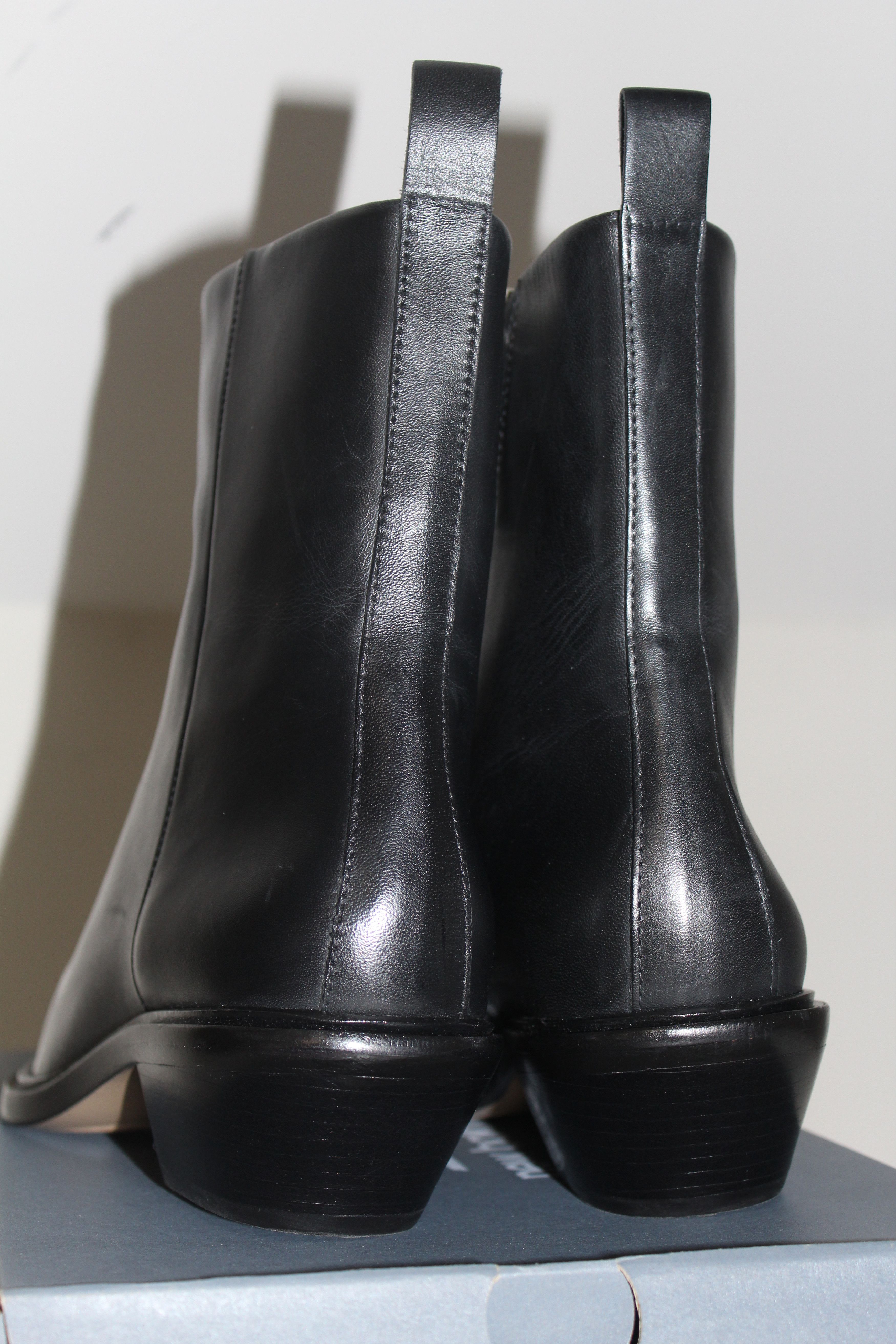 Everlane Everlane The Havana Boot Black Leather Womens Size 8 Ankle Size US 8 / IT 38 - 2 Thumbnail