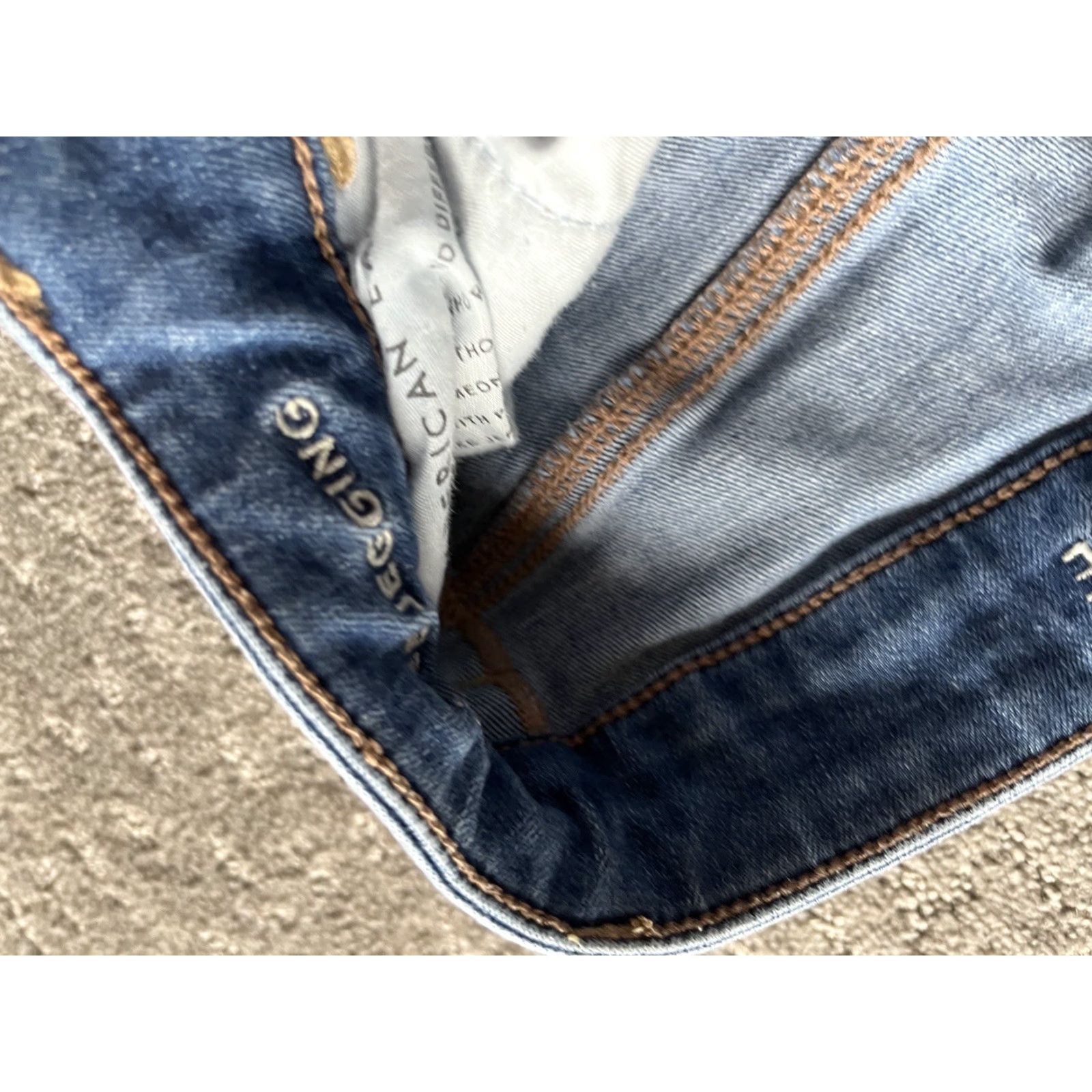 American Eagle Outfitters American Eagle Next Level Stretch Hi-Rise Jegging Jeans Light Wash Size 0 Adult Women Size 25" / US 0 / IT 36 - 7 Thumbnail