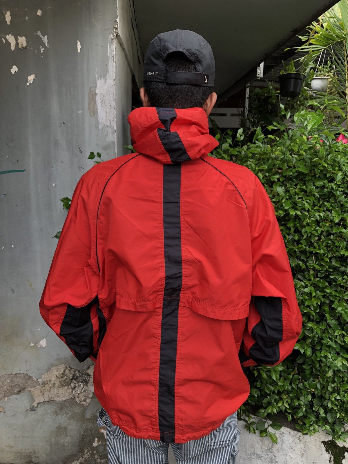 Nike ACG NIKE ACG CLIMA FIT PACKABLE JACKET Size US L / EU 52-54 / 3 - 3 Thumbnail