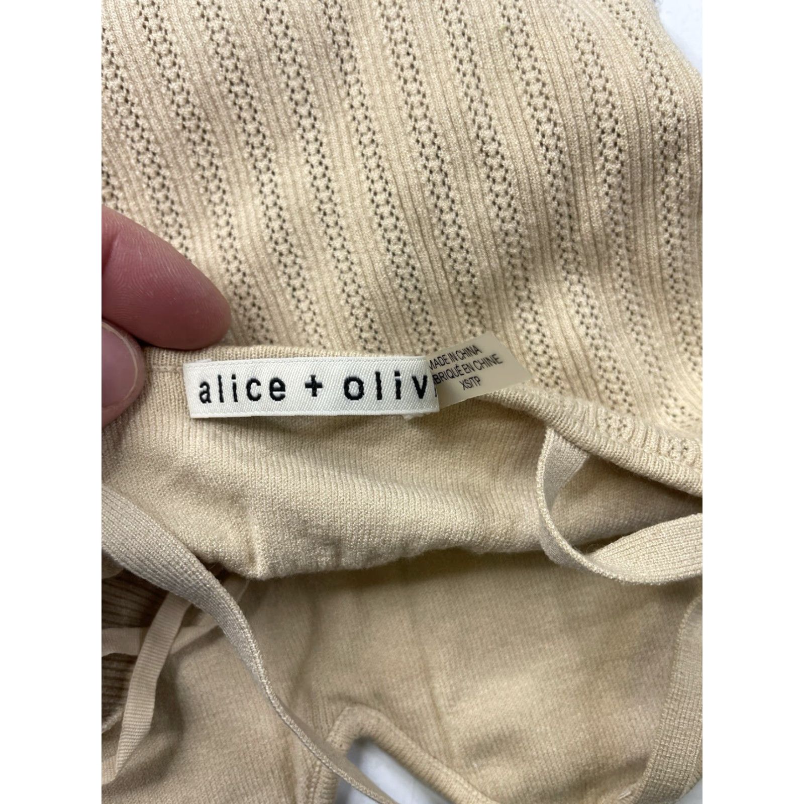 Alice + Olivia Alice + Olivia tank Ribbed Knit Stretch Crop Beige XS women Viscose Crop Tank Shirt Size XS / US 0-2 / IT 36-38 - 4 Thumbnail